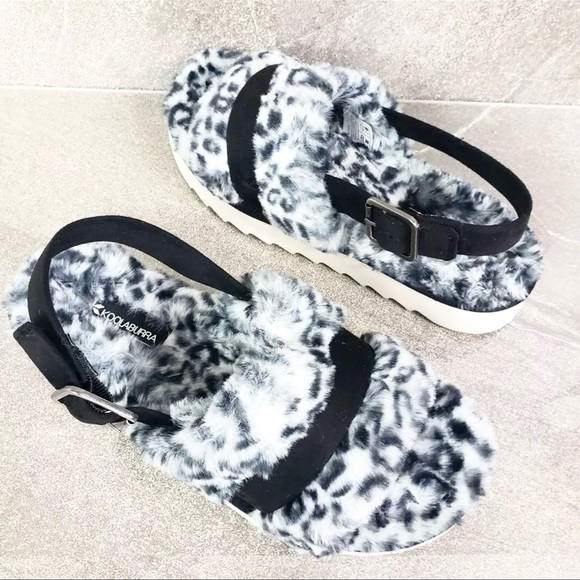 Koolaburra By UGG Fuzzy Sandals - Picture 2 of 5